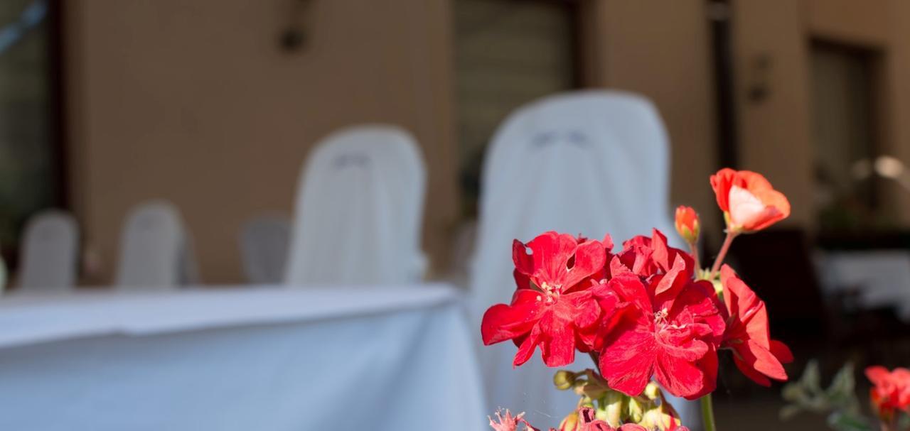 Hotel Ana Gospić エクステリア 写真